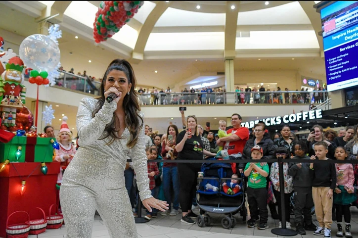 Felicia performing at an event